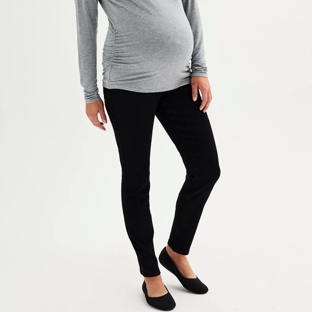 Maternity Jeans Over the Belly Jeggings Stretch Denim‎ Distressed Comfortable